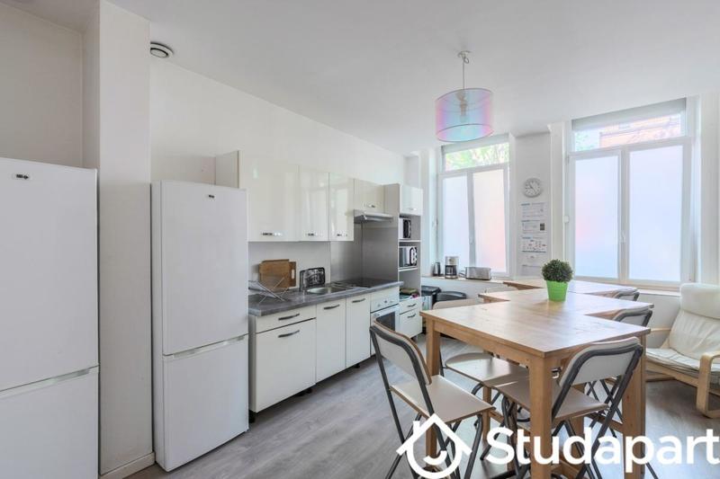 Chambre - 11 m² - 1 pièce