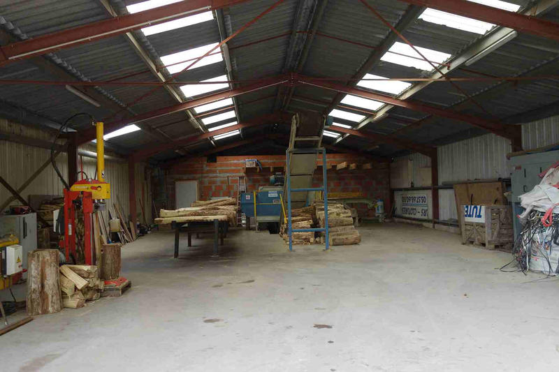 Local commercial - 481 m²