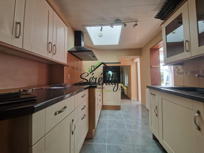 Maison - 147 m² - 7 pièces