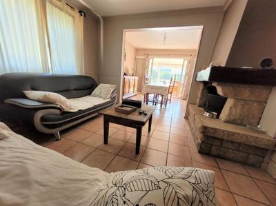 Maison - 96 m² - 6 pièces