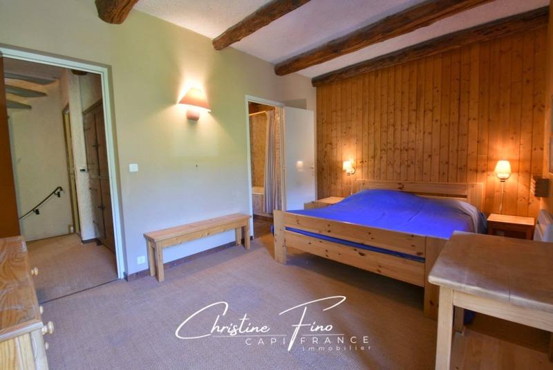 Appartement - 183 m² - 7 pièces