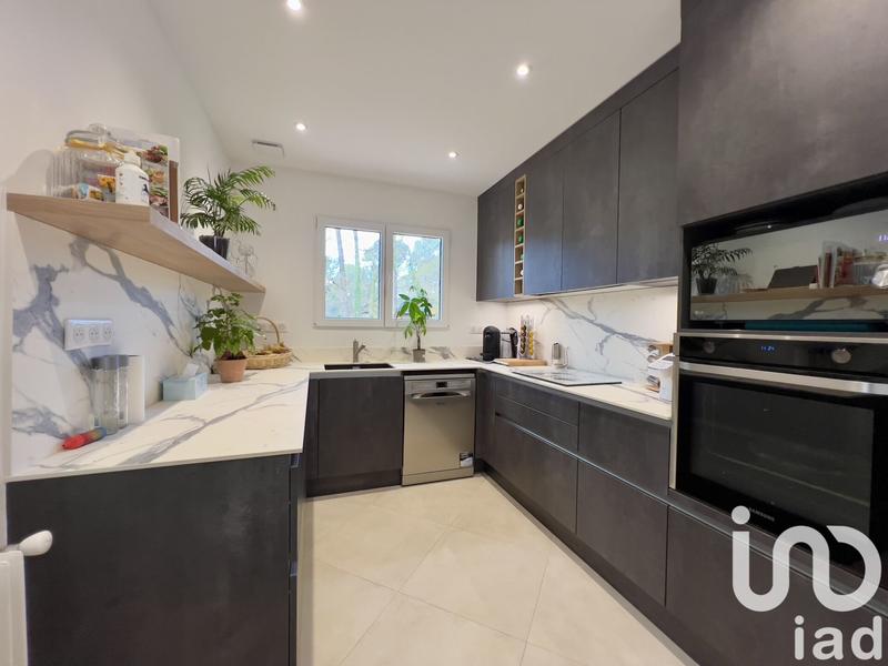 Maison - 111 m² - 5 pièces