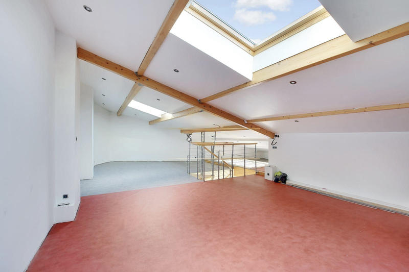 Maison - 149 m² - 6 pièces