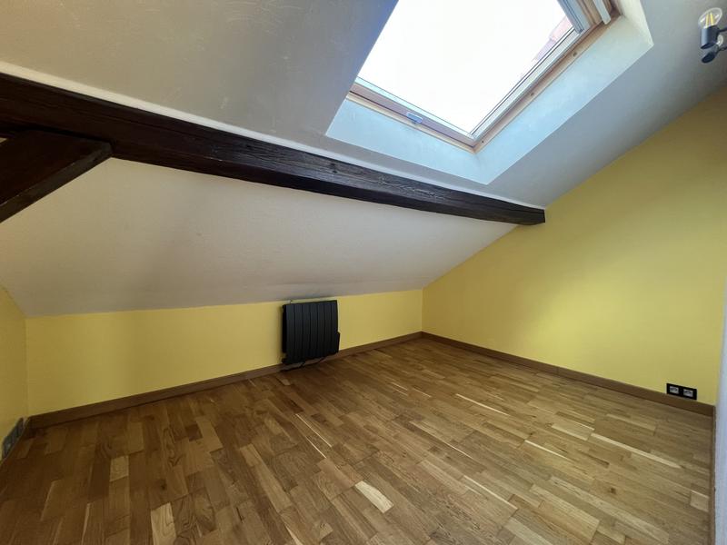 Duplex - 90 m² - 4 pièces