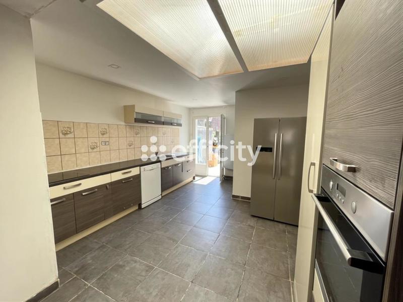 Maison - 106 m² - 6 pièces