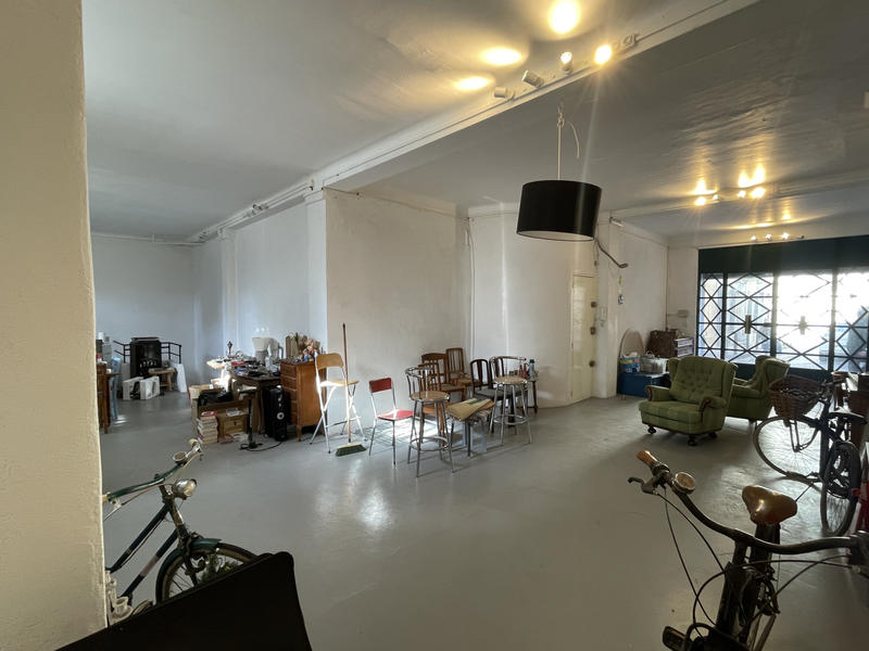 Local commercial - 135 m²