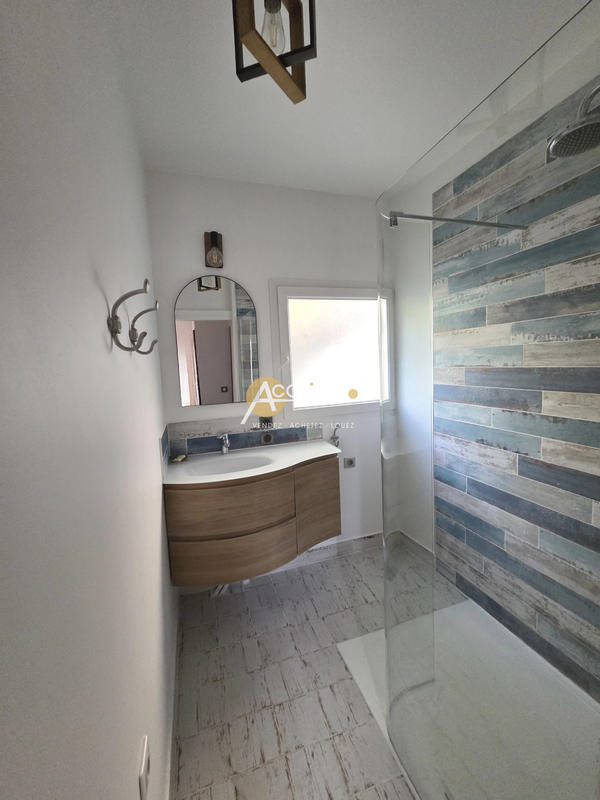 Maison - 65 m² - 3 pièces