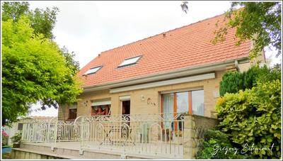 Maison - 127 m² - 6 pièces