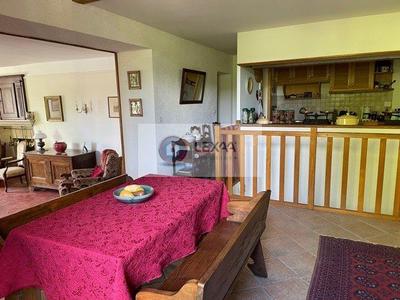 Maison bourgeoise - 210 m² - 6 pièces