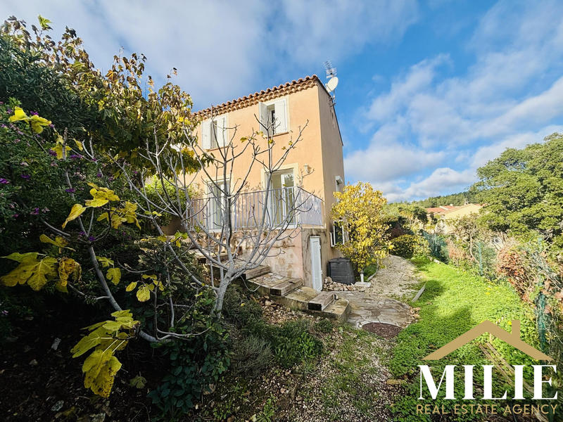 Maison - 82 m² - 3 pièces