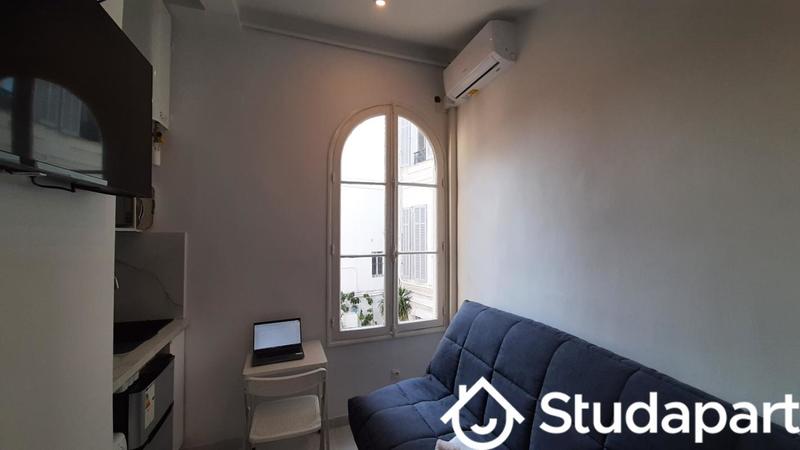 Appartement - 9 m² - 1 pièce