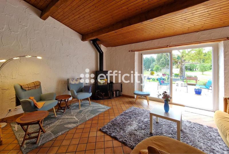 Maison - 195 m² - 7 pièces