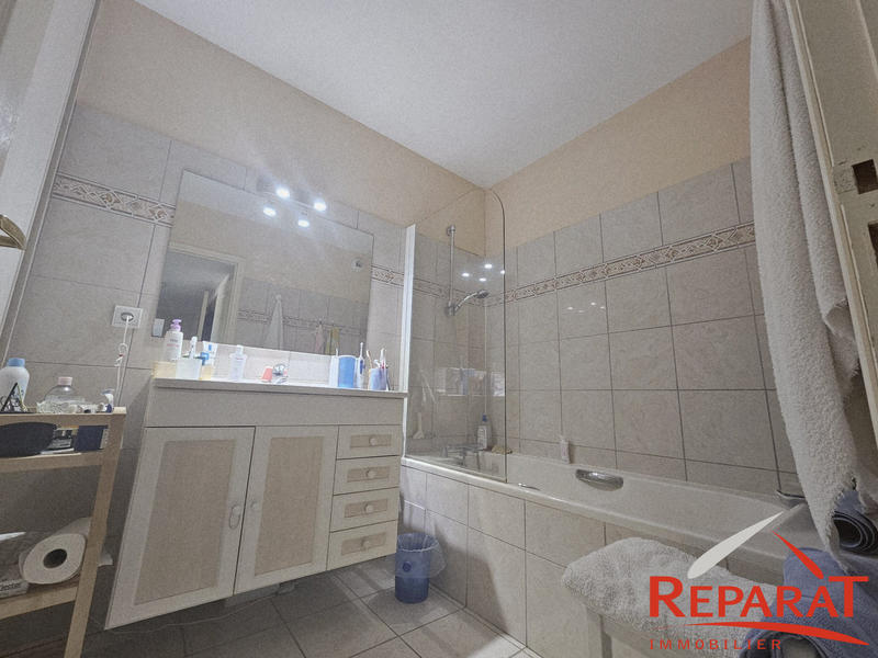 Appartement - 84 m² - 3 pièces