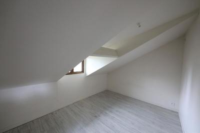 Maison - 90 m² - 3 pièces