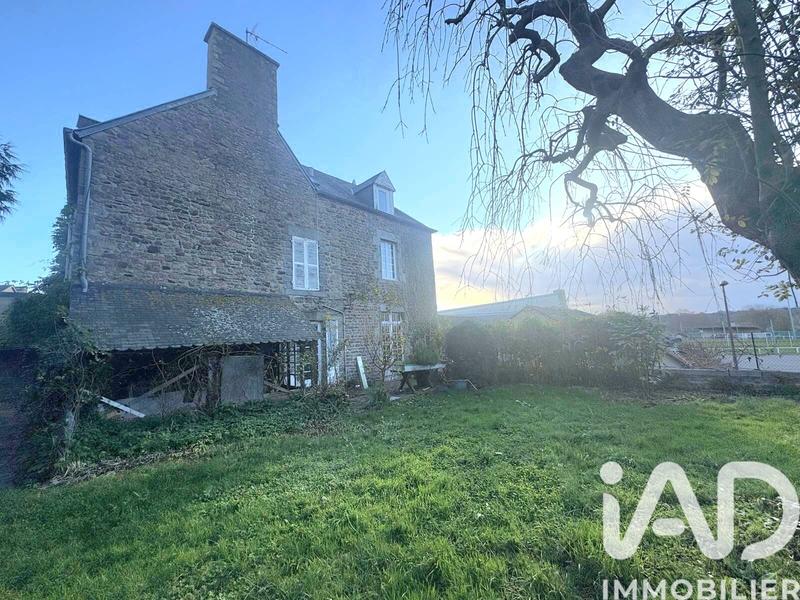 Maison de ville - 230 m² - 10 pièces