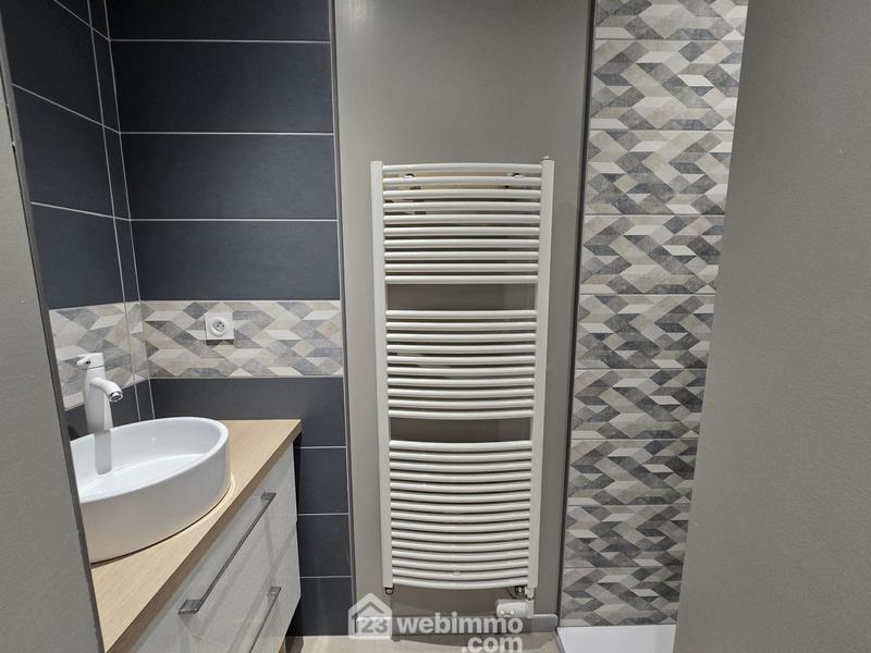 Maison - 186 m² - 6 pièces