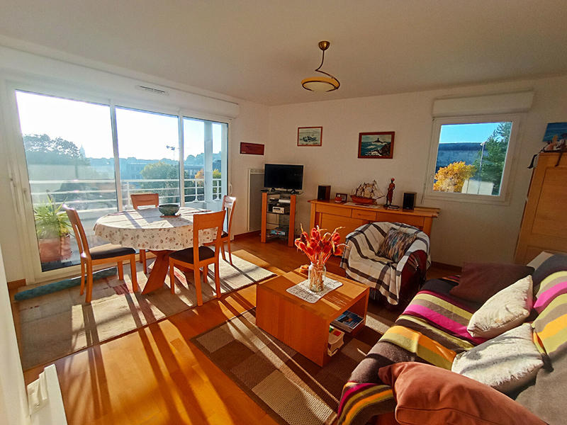 Appartement - 65 m² - 3 pièces