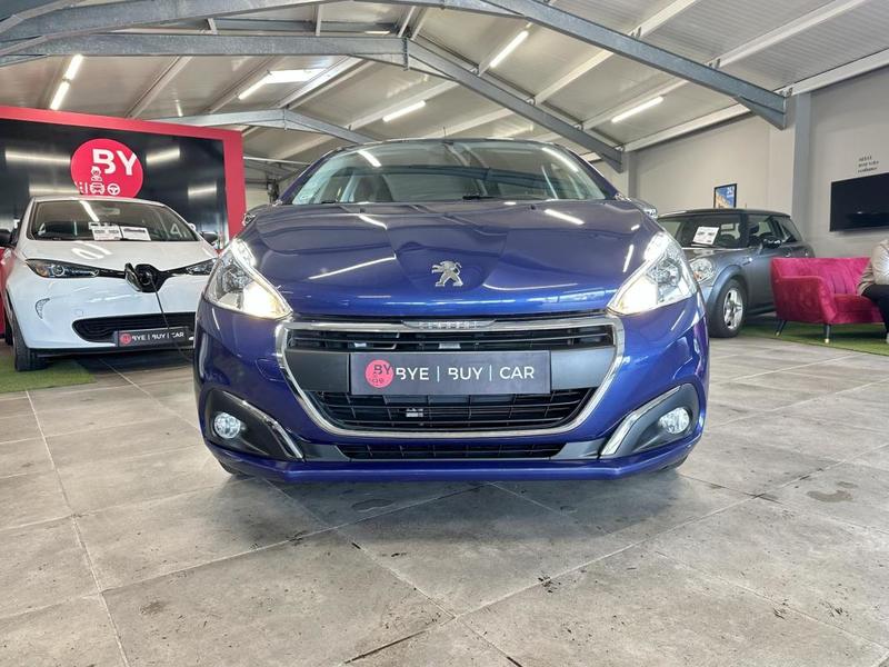 Peugeot 208 1.2i Pt 12v - 82 Style Phase 2 / Garantie 12 Mois