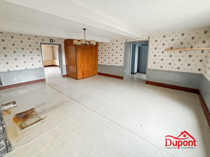 Maison - 230 m² - 7 pièces