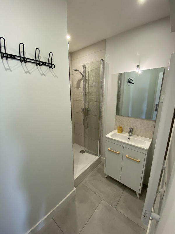 Chambre - 69 m² - 5 pièces