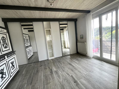 Maison - 126 m² - 6 pièces