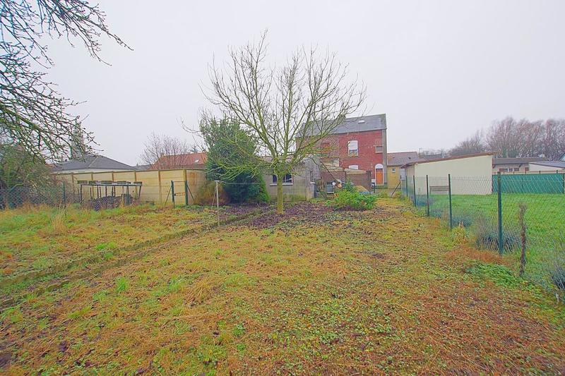 Maison - 85 m² - 3 pièces