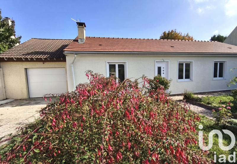 Maison - 95 m² - 5 pièces
