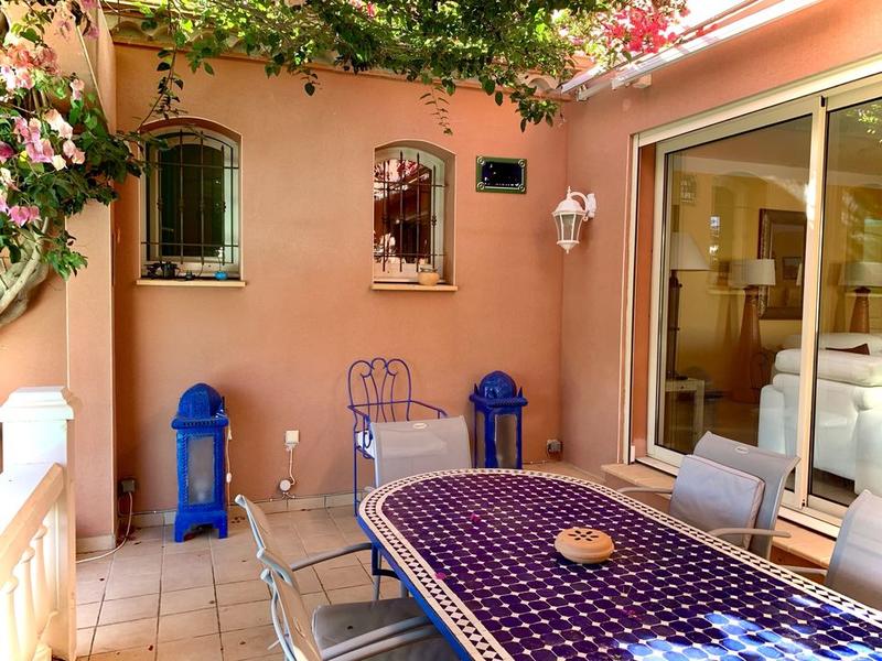 Villa - 145 m² - 6 pièces