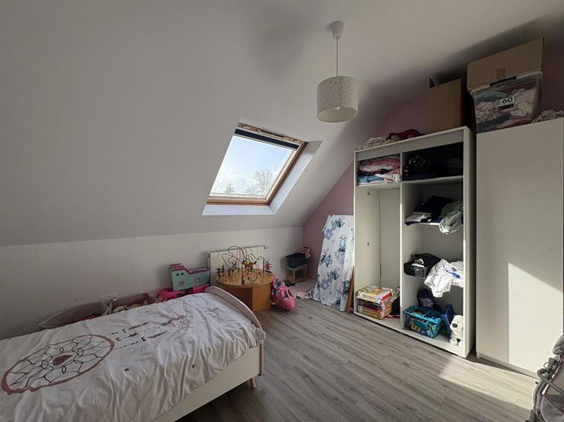 Maison - 95 m² - 6 pièces