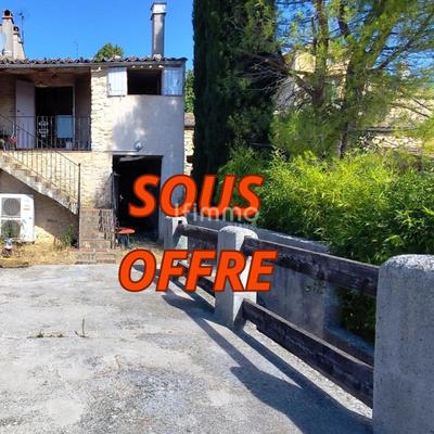 Maison - 75 m² - 4 pièces