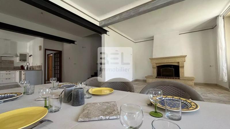 Maison bourgeoise - 181 m² - 8 pièces