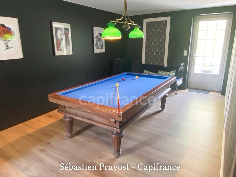 Maison de maîtres - 300 m² - 9 pièces