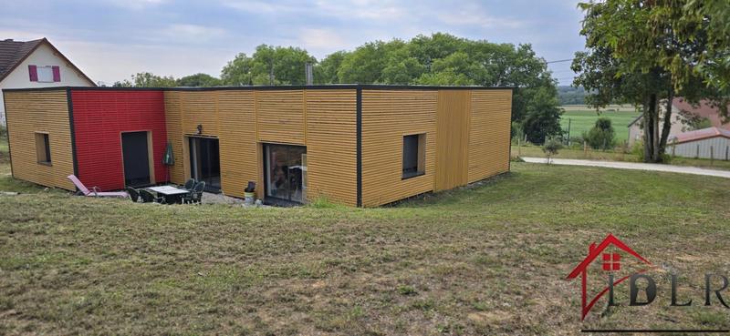 Maison - 122 m² - 5 pièces