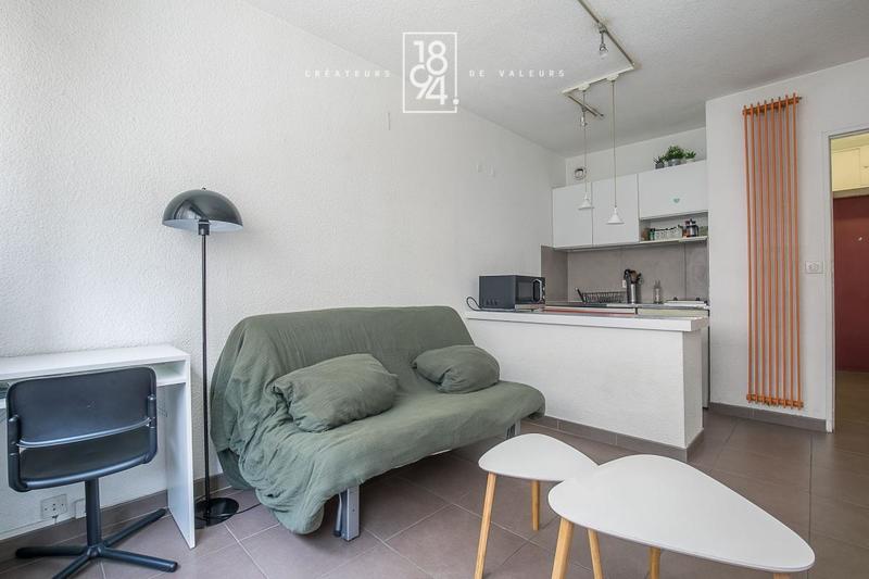 Studio - 20 m² - 1 pièce