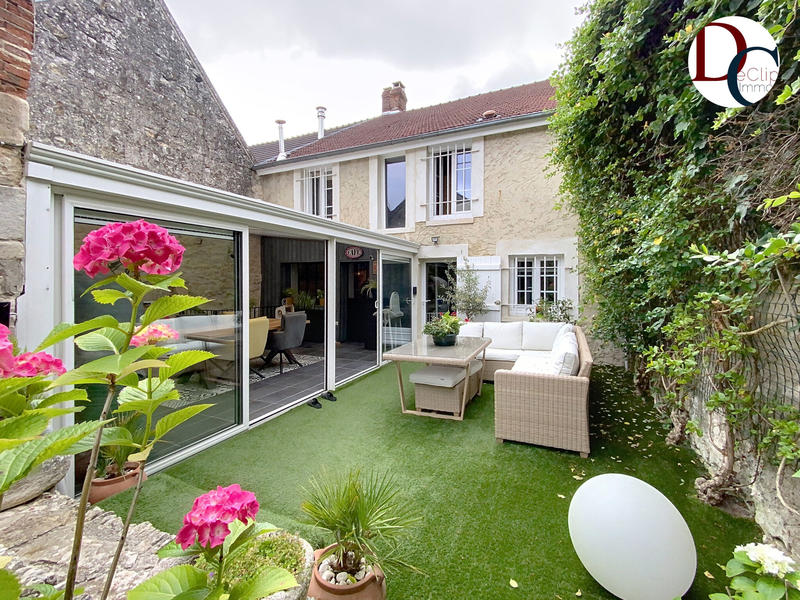 Maison - 163 m² - 7 pièces