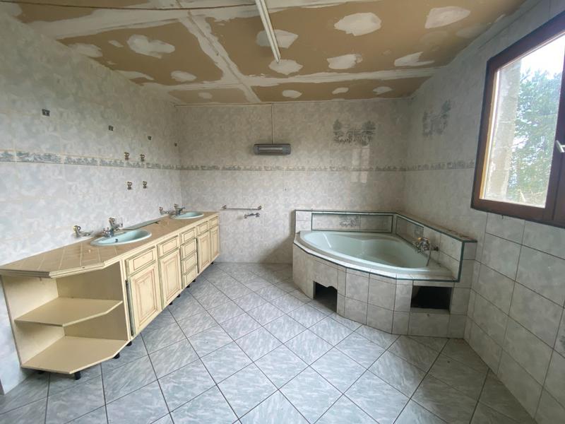 Maison - 156 m² - 5 pièces