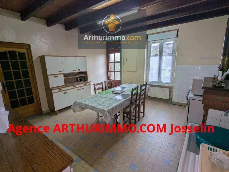 Maison - 101 m² - 5 pièces