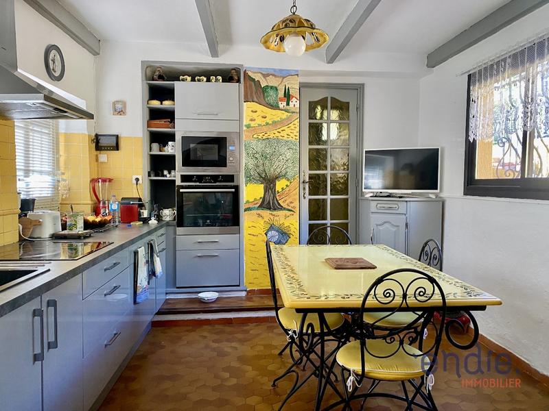 Maison - 165 m² - 6 pièces