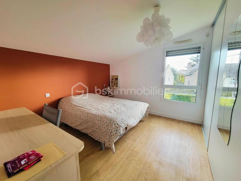 Maison - 176 m² - 7 pièces