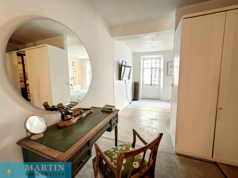 Maison de village - 234 m² - 10 pièces