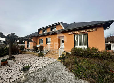 Maison - 150 m² - 7 pièces