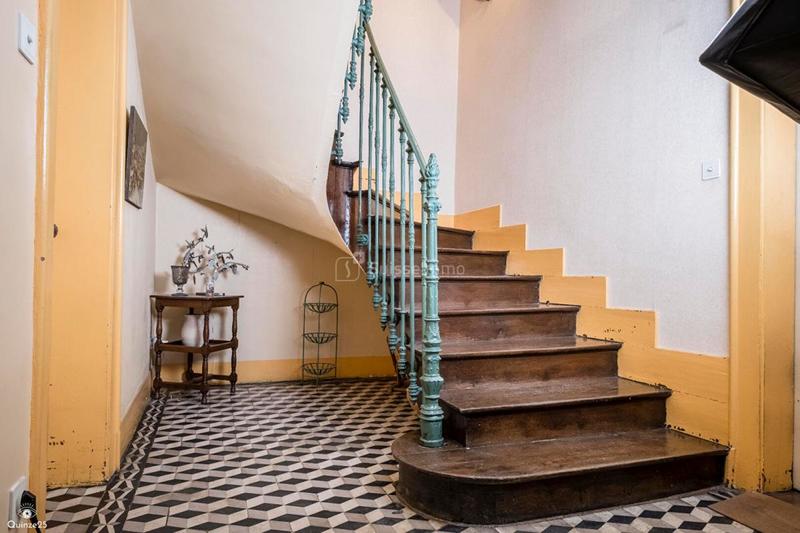 Maison en pierre - 412 m² - 12 pièces