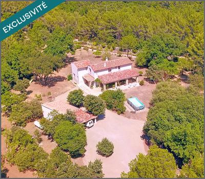 Maison - 190 m² - 8 pièces