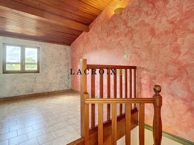 Maison - 93 m² - 5 pièces