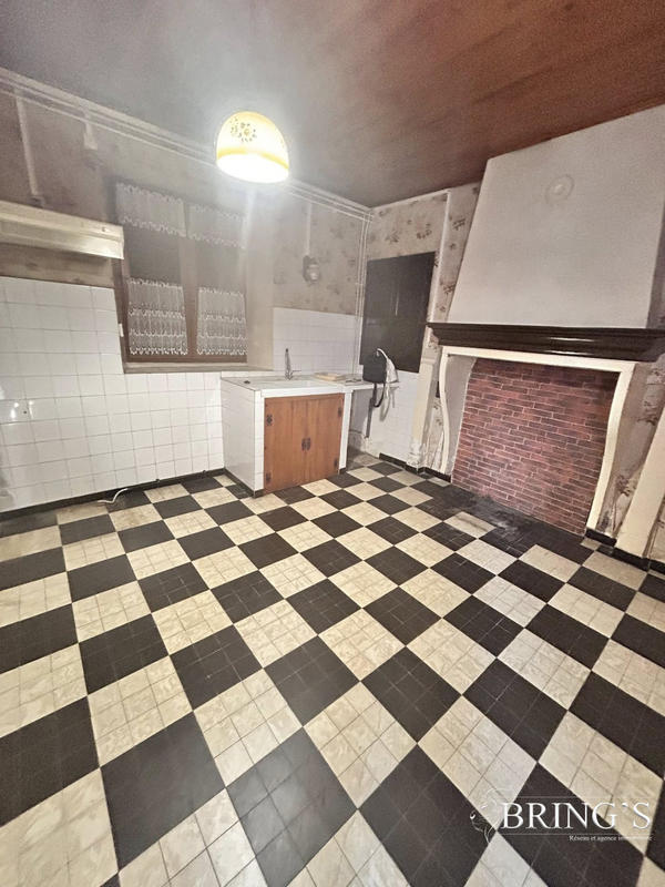 Maison - 141 m² - 6 pièces