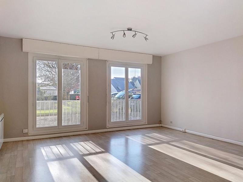 Appartement - 90 m² - 5 pièces