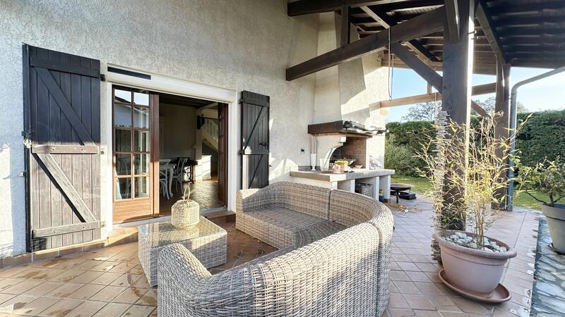 Maison contemporaine - 169 m² - 5 pièces