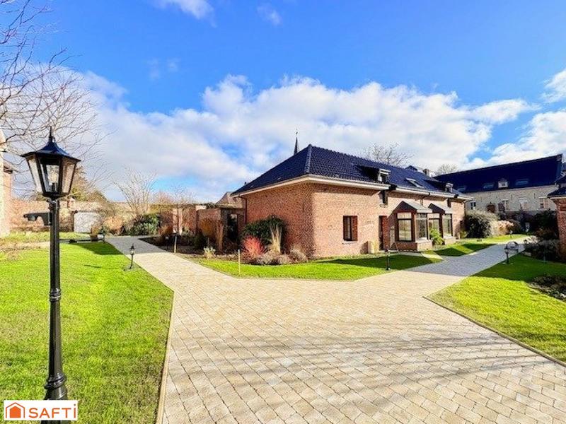 Maison - 102 m² - 5 pièces