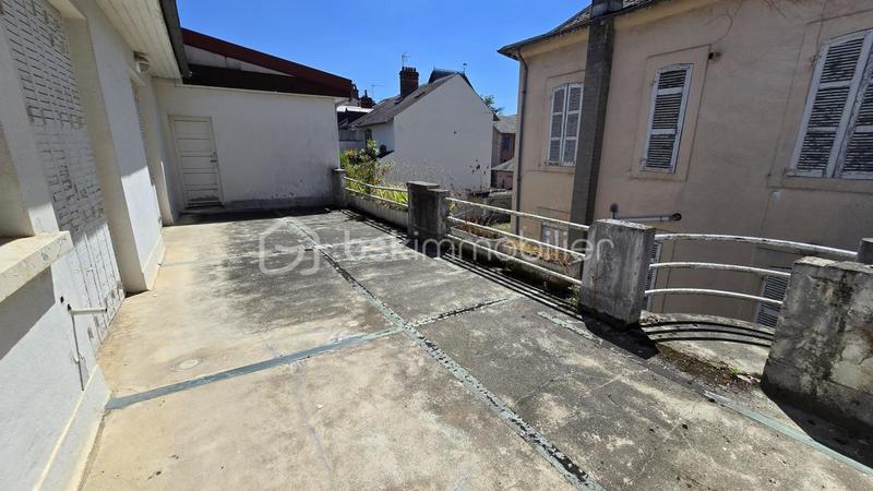 Immeuble - 555 m² - 20 pièces