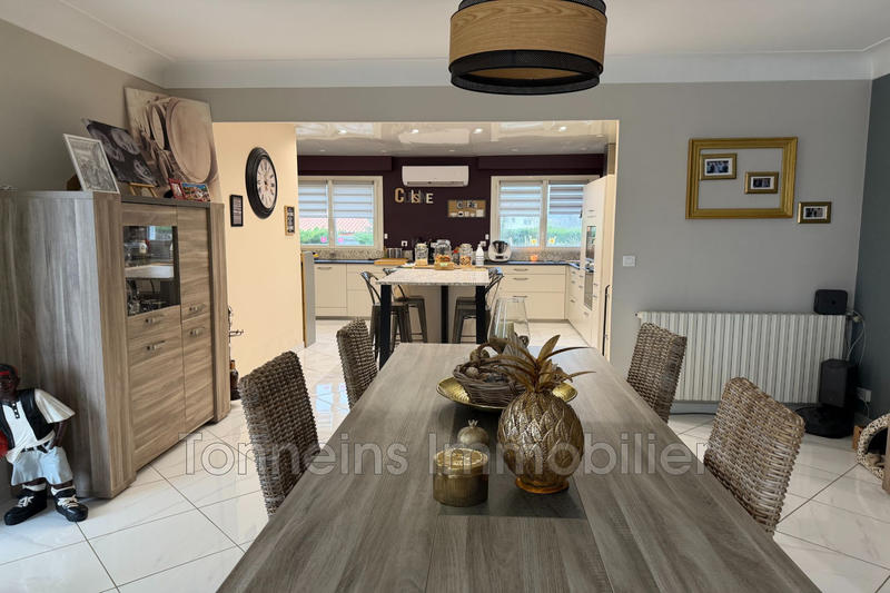 Maison - 150 m² - 5 pièces